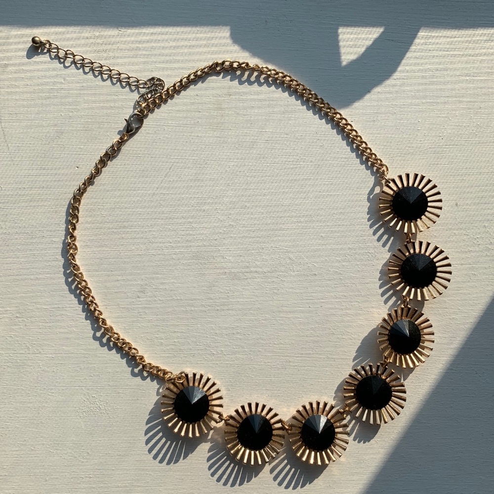 Statement necklace